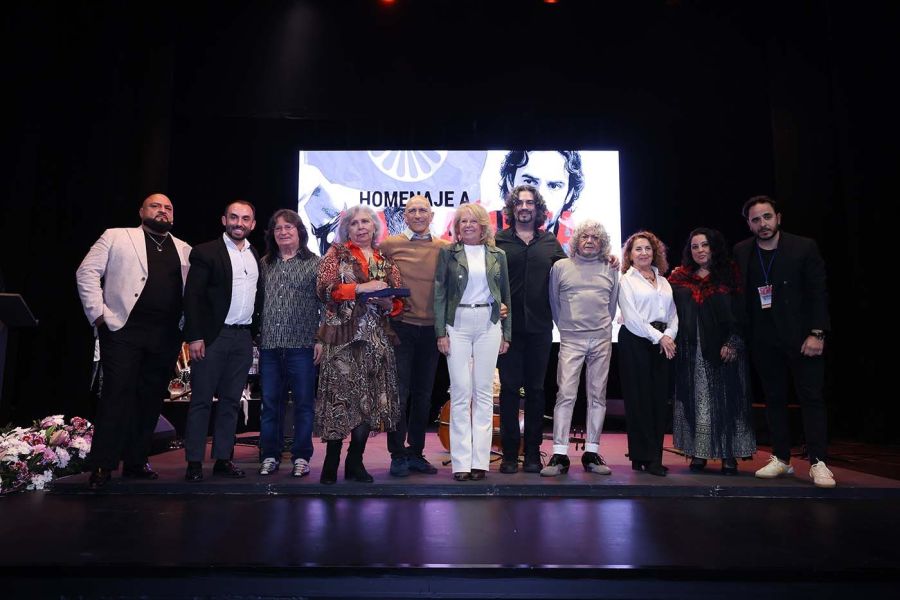 Imagen de la noticia La alcaldesa destaca el legado cultural del puebl…