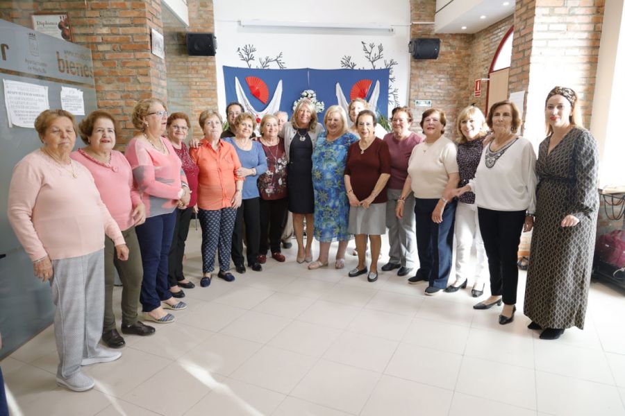 Imagen de la noticia La alcaldesa asiste a la Fiesta de la Primavera d…