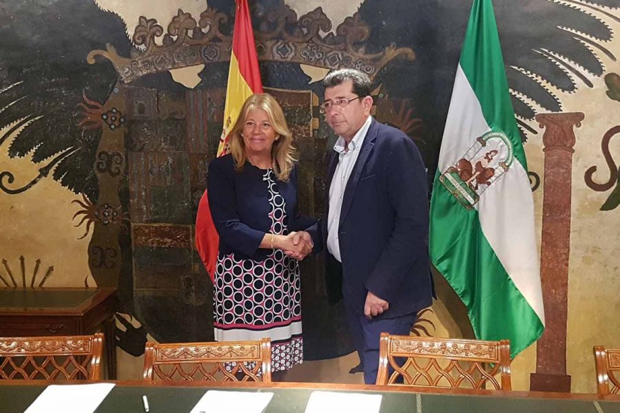 Imagen de la noticia El Ayuntamiento y la UMA firman un convenio para…