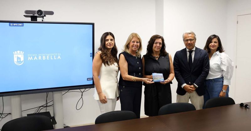 El Ayuntamiento aborda con el Colegio de Arquitectos de Málaga las principales ventajas del nuevo PGOM