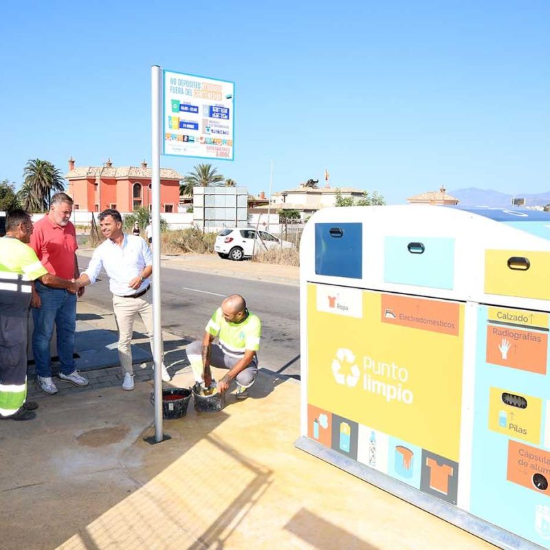 Marbella refuerza la información ciudadana sobre limpieza con la renovación de la cartelería y la incorporación de nuevos puntos de señalización