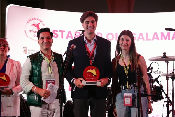 Marbella recibe el premio internacional ‘Best Hub’ en Startup OLÉ Salamanca por su apuesta por la innovación y el emprendimiento