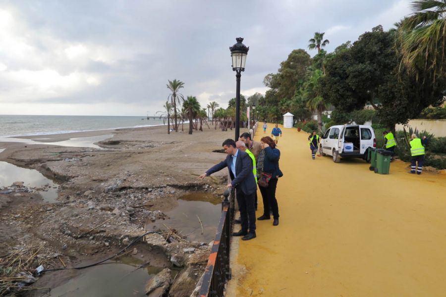 Imagen de la noticia El Ayuntamiento ya ha repuesto 300 toneladas de a…