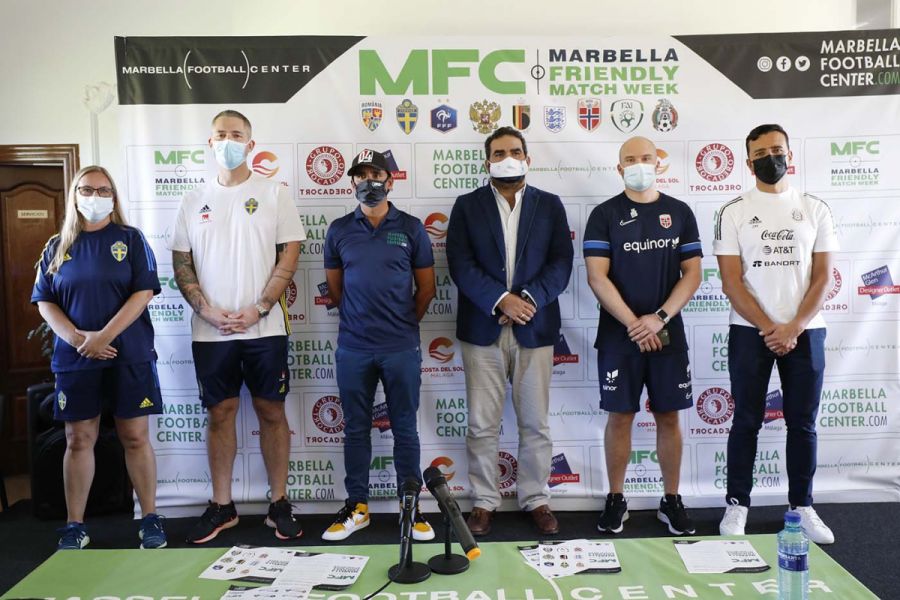Imagen de la noticia Doce selecciones internacionales de fútbol partic…