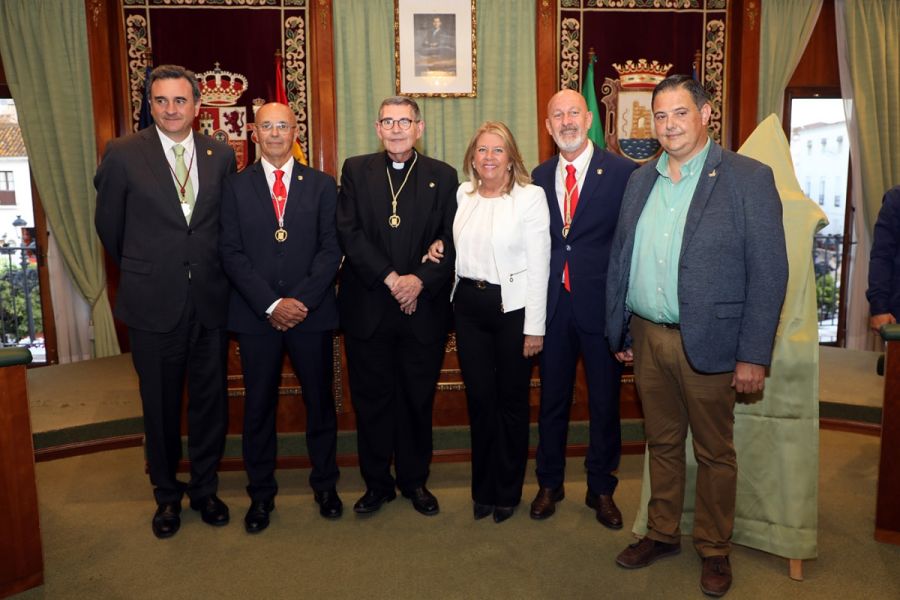 Imagen de la noticia La alcaldesa asiste a la presentación del pregone…