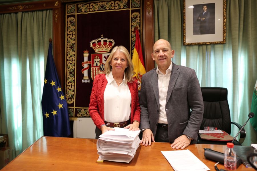 Imagen de la noticia El Pleno da el visto bueno definitivo a unos pres…