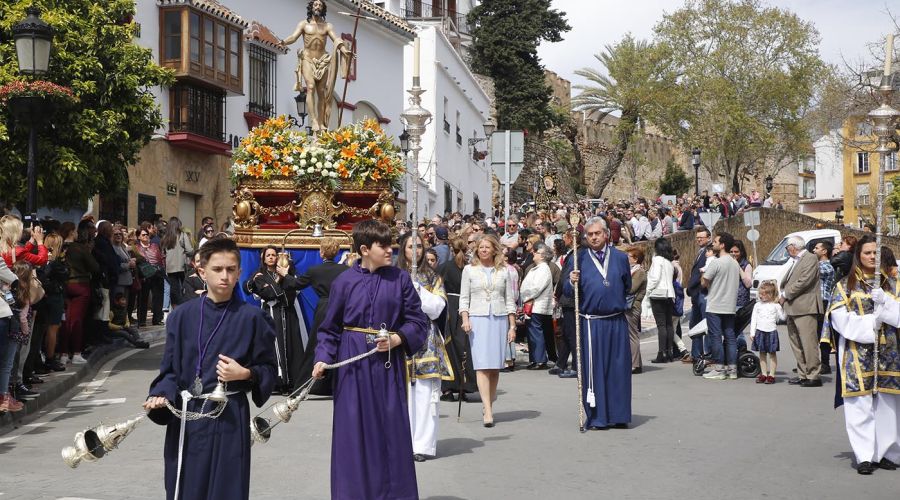 La alegría del Cristo Resucitado cierra la Semana Santa en Marbella