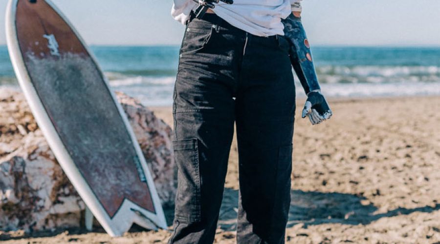 La delegación de Medio Ambiente respaldará este sábado una jornada de limpieza de la playa impulsada por la plataforma Ecomarb y amadrinada por Sarah Almagro