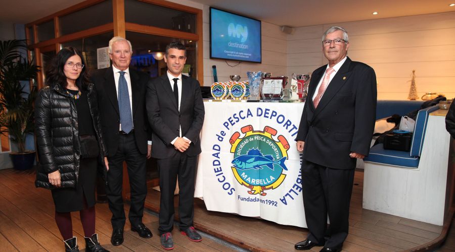 El alcalde asiste a la cena de fin de temporada de la Sociedad de Pesca Deportiva de Marbella