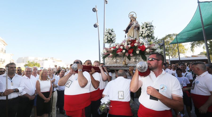 Concluye la jornada festiva en honor a la Virgen del Carmen con las procesiones de Marbella y San Pedro Alcántara