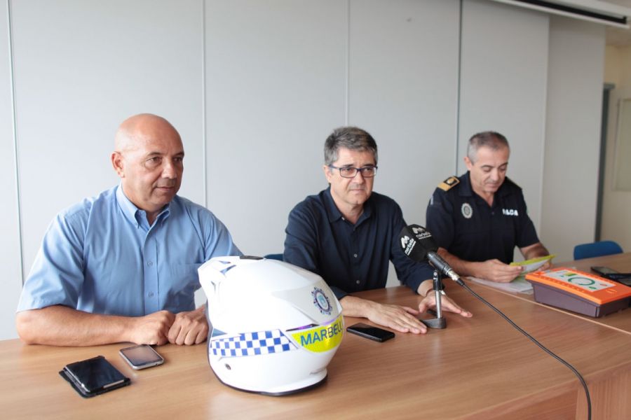Imagen de la noticia La Policía Local recibe una donación de ocho desf…