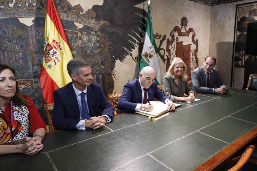 Imagen de la noticia El presidente de ATA destaca que el número de aut…