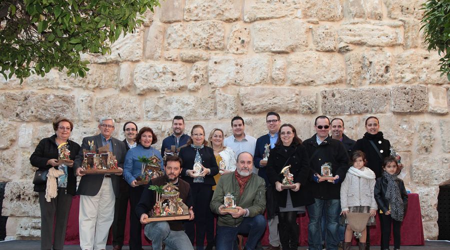 Entregados los premios del Concurso Infantil de Tarjetas de Navidad y Belenes