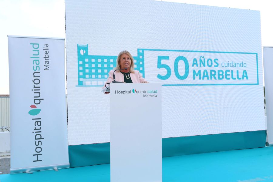 Imagen de la noticia La alcaldesa subraya que Quirónsalud “ha impulsad…
