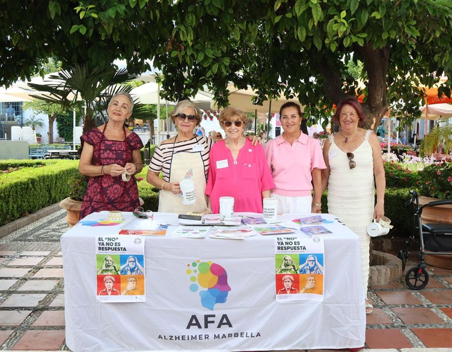 El Ayuntamiento respalda la labor de la Asociación de Enfermos de Alzheimer de Marbella con motivo del Día Mundial de esta enfermedad