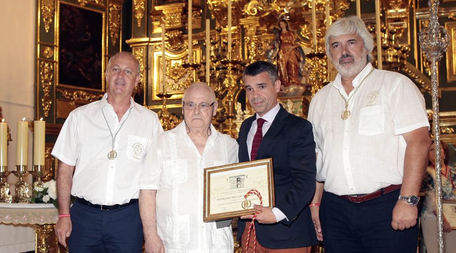 Celebrado el Triduo y la Jura e Imposición de Medallas a los nuevos Hermanos de San Bernabé