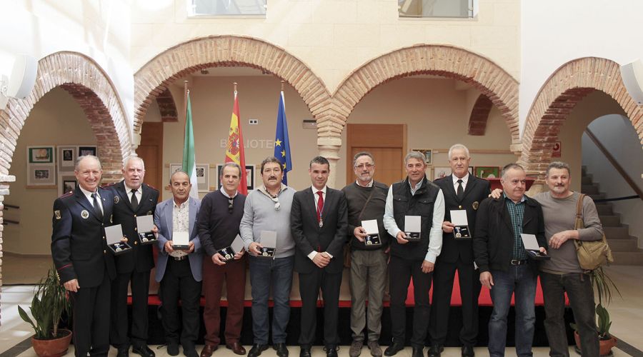El Ayuntamiento reconoce la labor del Cuerpo de Bomberos en el día de su Patrón, San Juan de Dios