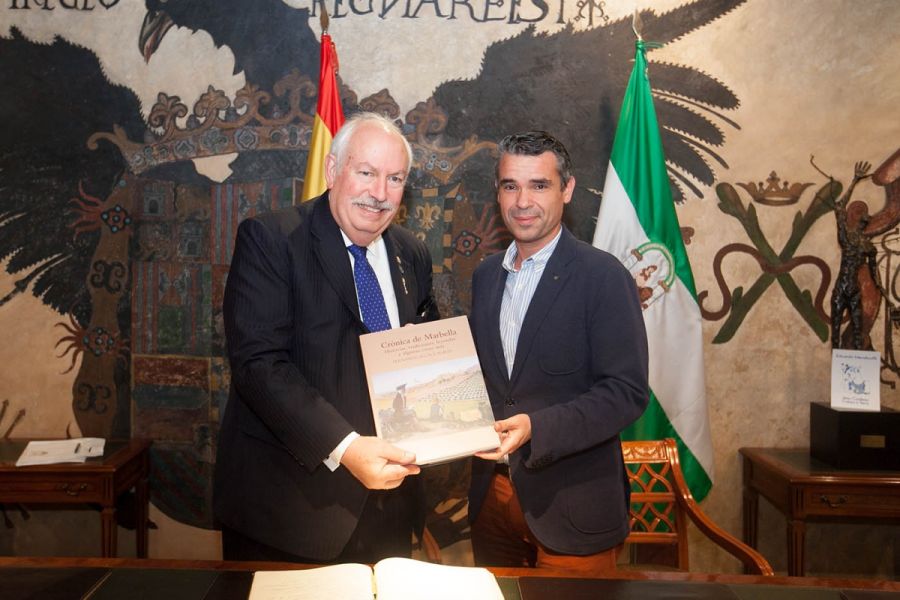 Imagen de la noticia El alcalde recibe al presidente de la Federación…