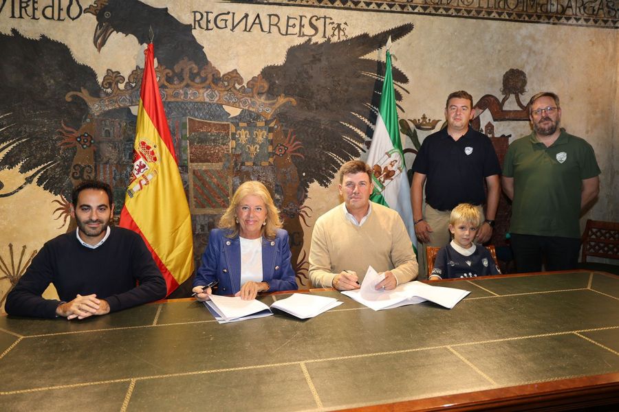 Imagen de la noticia El Ayuntamiento renueva su compromiso con el Marb…