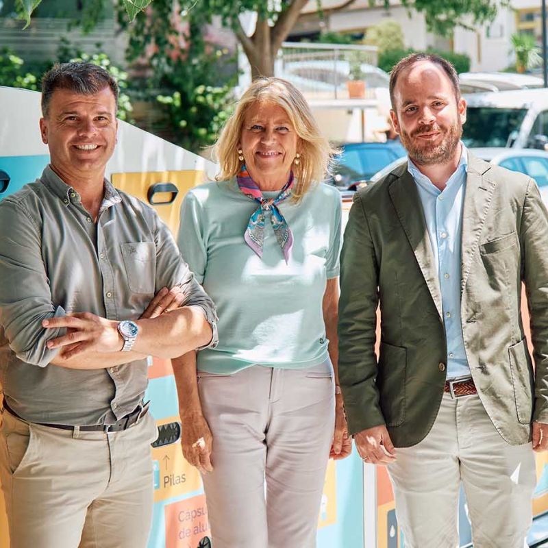 El Ayuntamiento implanta una red de puntos limpios de proximidad para reforzar el servicio de reciclado de residuos especiales