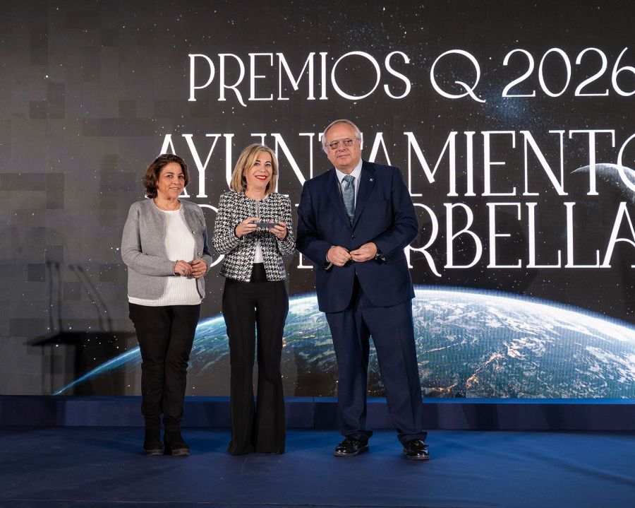 Imagen de la noticia Marbella recibe en FITUR el Premio ‘Q 2026’ por s…