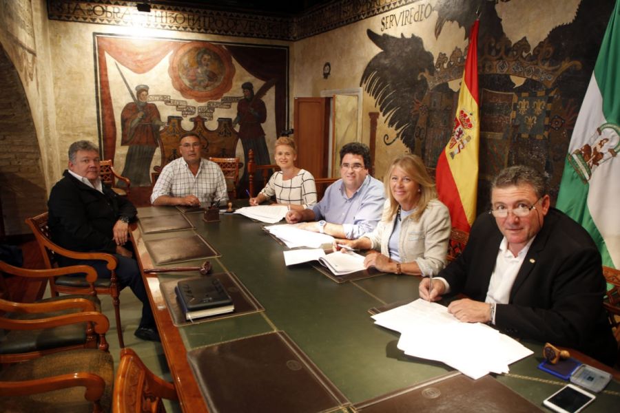 Imagen de la noticia El Ayuntamiento formaliza la concesión de subvenc…