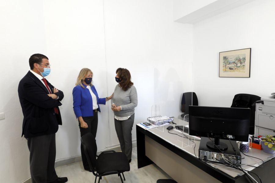 Imagen de la noticia La alcaldesa destaca que la reapertura de la ofic…