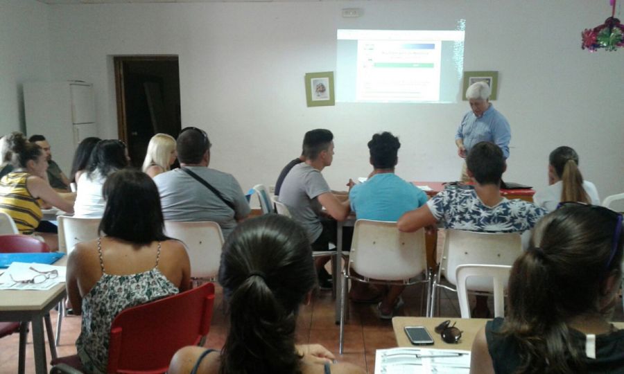 Imagen de la noticia Una veintena de vecinos de El Ángel participan en…