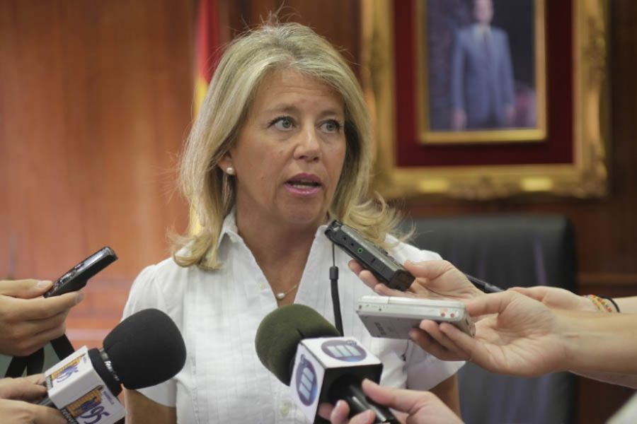 Imagen de la noticia La alcaldesa anuncia el restablecimiento de todos…