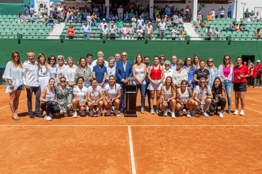 Imagen de la noticia La alcaldesa asiste a la eliminatoria Qualifier d…
