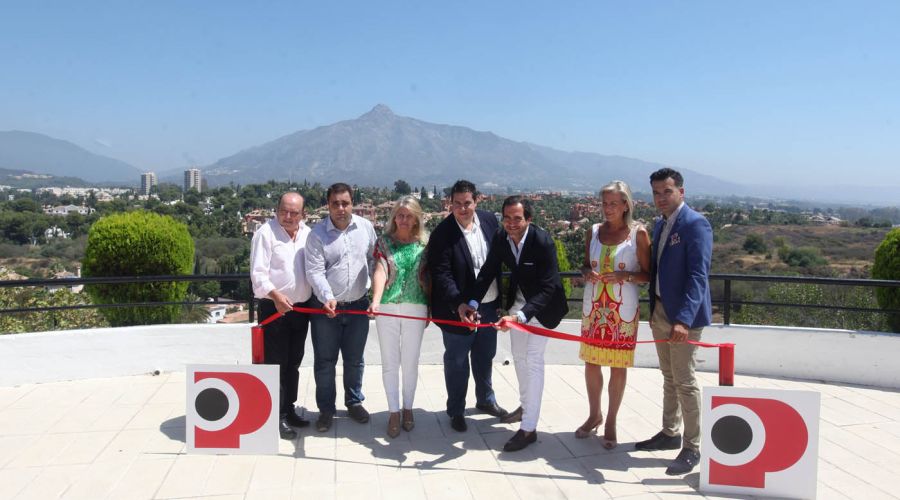 El Ayuntamiento respalda la inauguración del Mirador Nueva Andalucía en Centro Plaza como nuevo punto de interés turístico de la ciudad