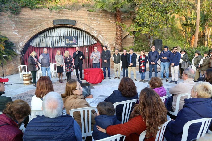 Imagen de la noticia La alcaldesa asiste a la inauguración del Belén d…