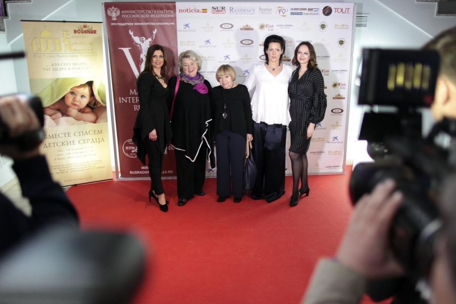 Imagen de la noticia Inaugurada la quinta edición del Festival Interna…