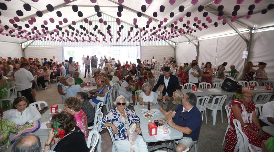 Arranca la Feria de Día en el Paseo de la Alameda y la avenida del Mar