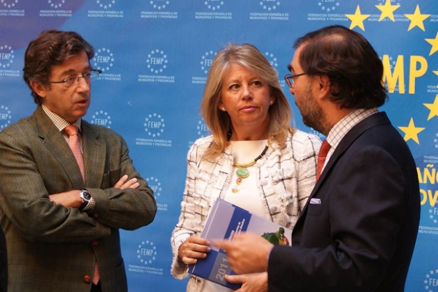 Imagen de la noticia La alcaldesa mantiene la primera reunión de traba…