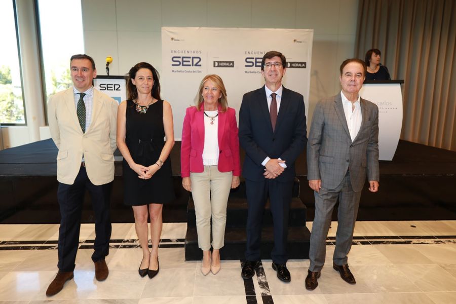 Imagen de la noticia La alcaldesa destaca la importancia del apoyo lea…