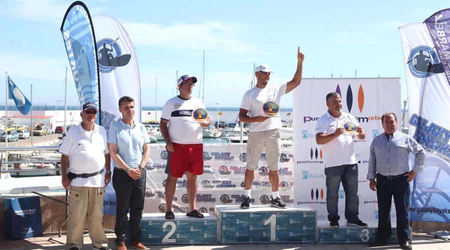 El alcalde asiste a actividades y entrega de premios de la I Semana del Mar
