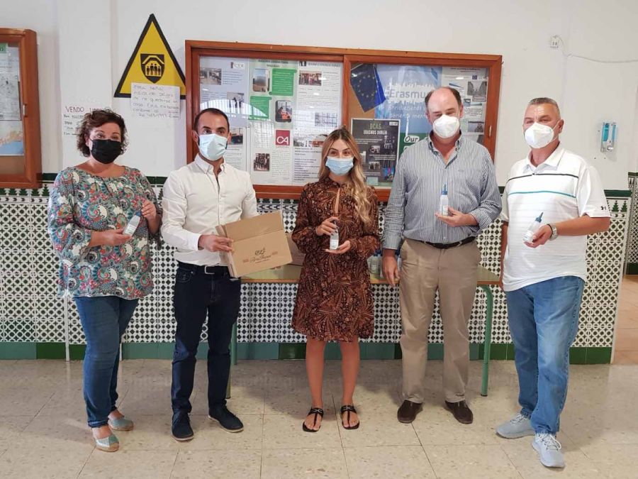 Imagen de la noticia El Ayuntamiento respalda la donación a los instit…