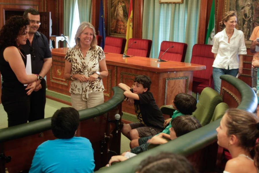 Imagen de la noticia La alcaldesa ha recibido en el Ayuntamiento a est…
