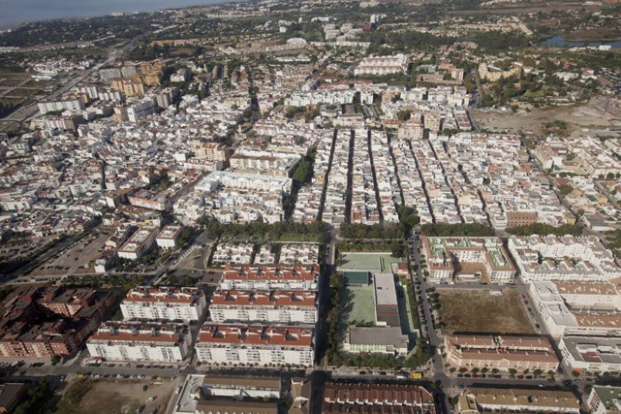 Imagen de la noticia El Ayuntamiento tramita en 2012 las licencias de…