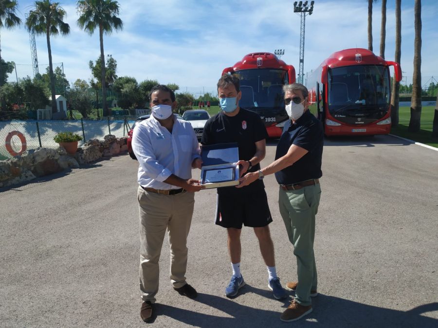 Imagen de la noticia El Ayuntamiento agradece al Granada que haya eleg…