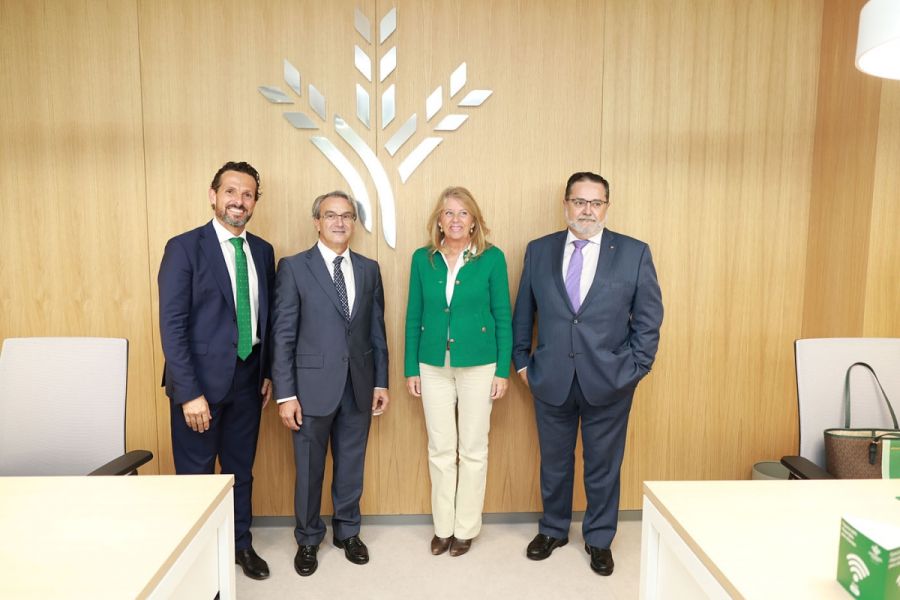 Imagen de la noticia La alcaldesa asiste a la apertura de unas nuevas…