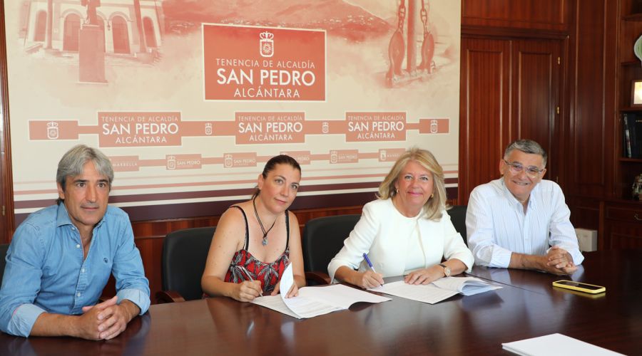 La alcaldesa firma tres convenios de colaboración con Fundatul, Aspandem y Principito, cuya dotación suma más de 170.000 euros, para contribuir a su “gran labor social” y beneficiar a cerca de 2.000 familias