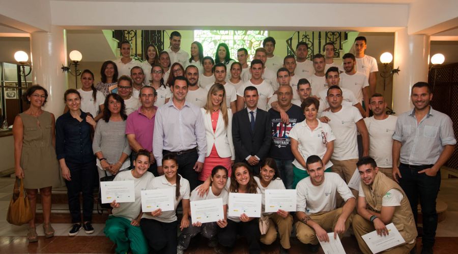 El Ayuntamiento y la Junta de Andalucía mejoran la empleabilidad de 48 jóvenes del municipio con la Escuela Taller ‘Los Naranjos’