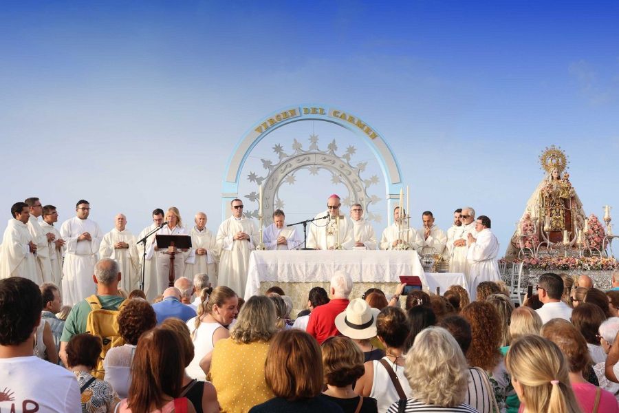 Imagen de la noticia Marbella se rinde a su Patrona, la Virgen del Car…
