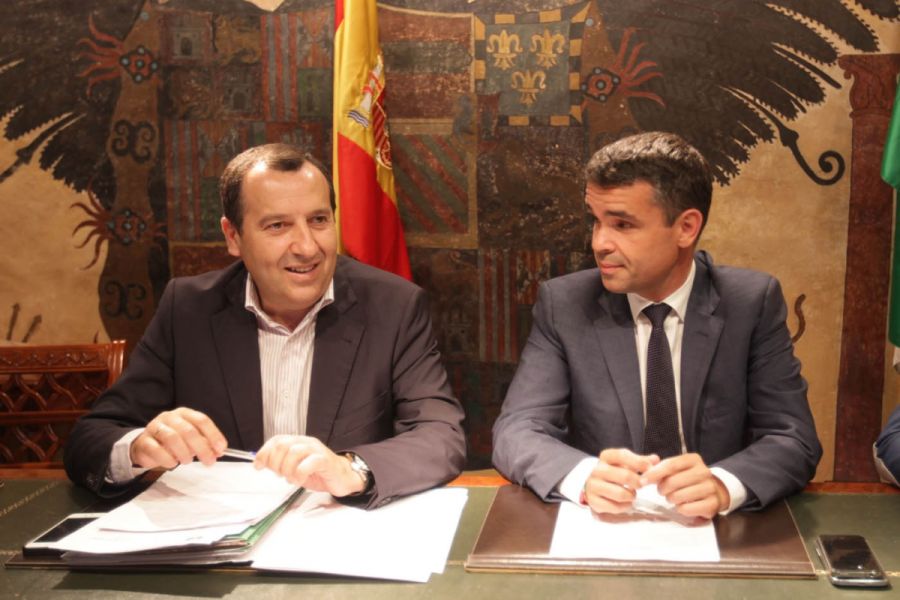 Imagen de la noticia El Ayuntamiento y la Junta de Andalucía abordan l…