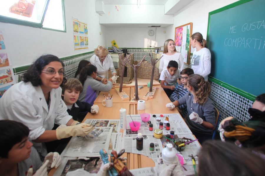 Imagen de la noticia Tres colegios elaboran sus propios belenes dentro…