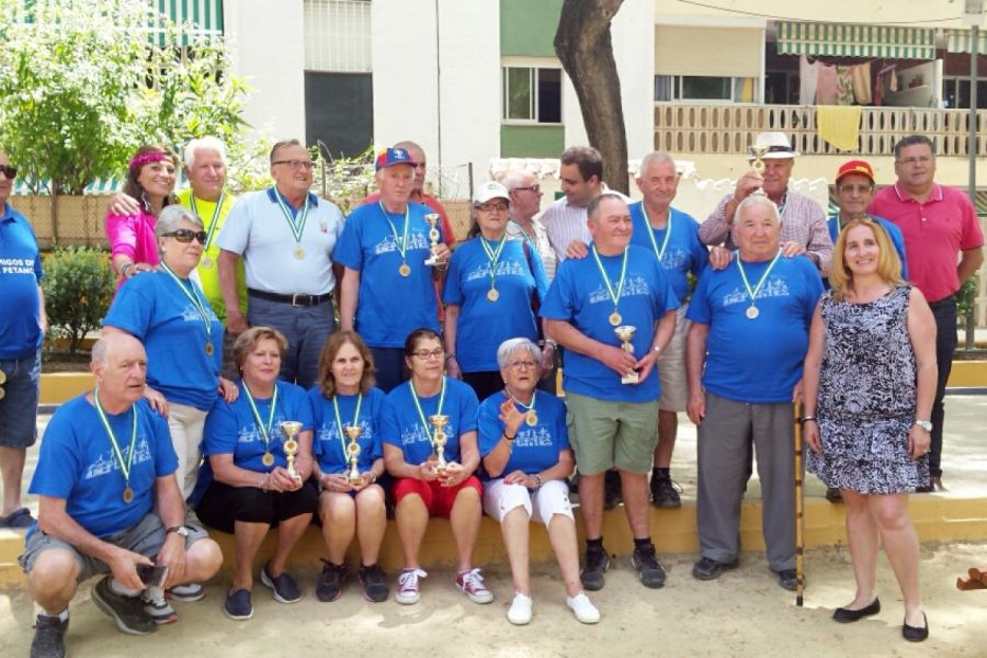 Imagen de la noticia Entrega de trofeos del II Torneo de Petanca de la…
