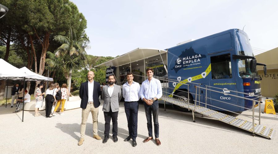 El Ayuntamiento respalda la Ruta ‘Málaga Emplea’ para contratar a más de 500 personas en la provincia y que concluye con éxito en Marbella, superando el millar de entrevistas en dos semanas
