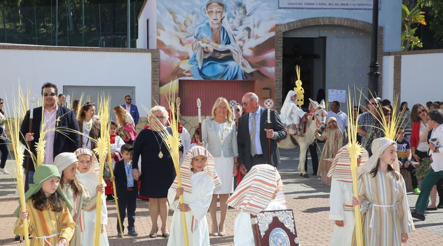 La Semana Santa arranca en el municipio con la tradicional salida de la Pollinica en Nueva Andalucía y San Pedro Alcántara